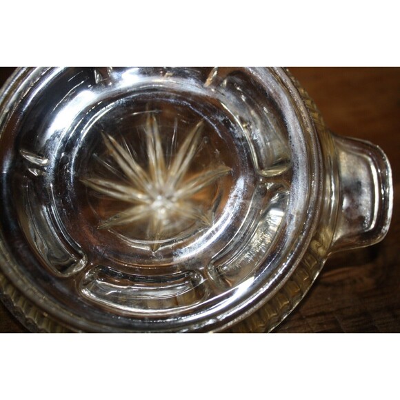 Depression Glass Hand Held Juicer Vintage Kitchen Tool Gadget Fruit - Picture 4 of 5